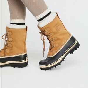 Sorel Caribou Boots